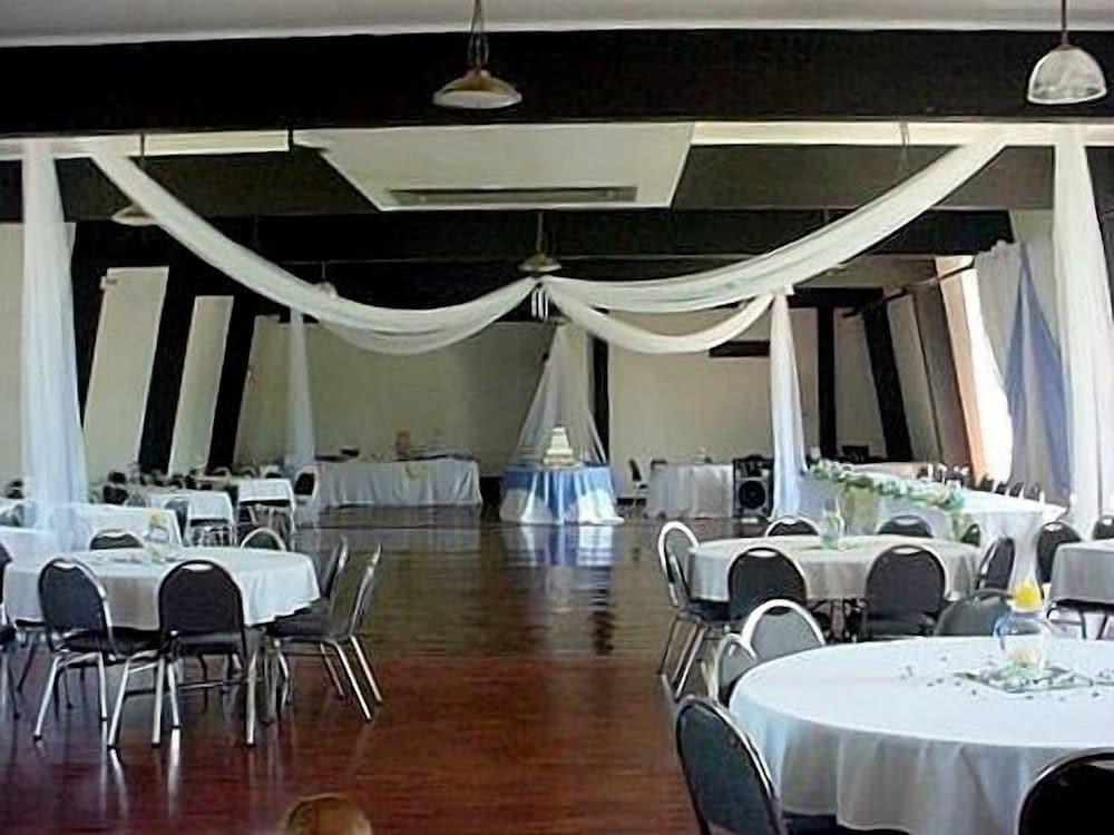 Ken-Bar Lodge photo 19