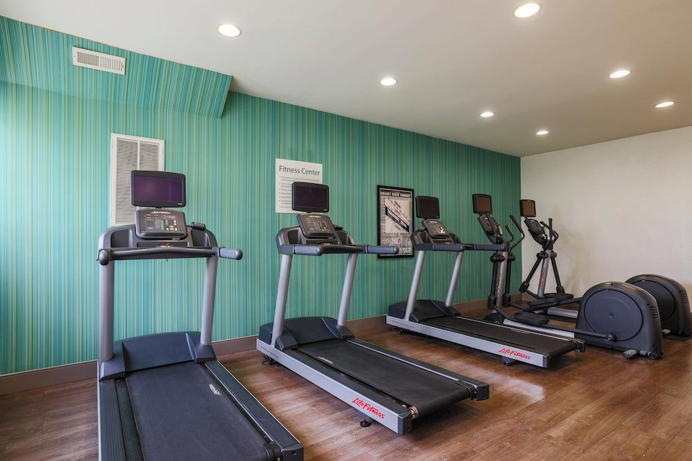 Holiday Inn Express Burlington by IHG photo 37