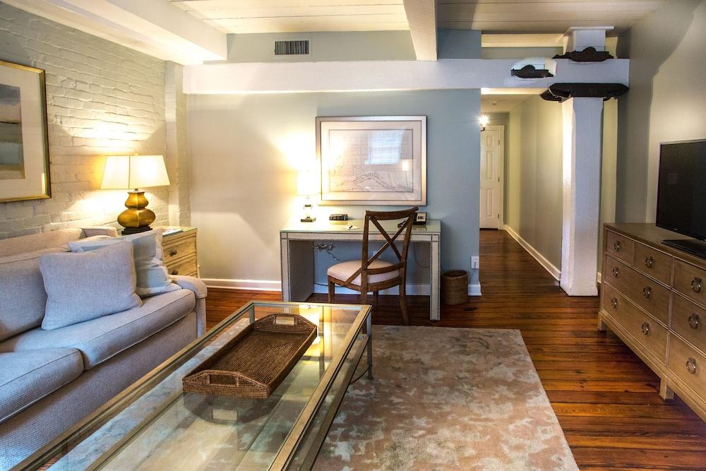 Olde Harbour Inn, Historic Inns of Savannah. photo 12