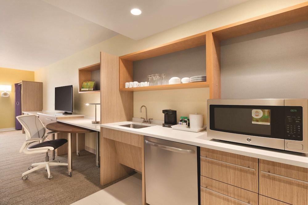 Home2 Suites by Hilton Phoenix Tempe, University Research Park photo 6