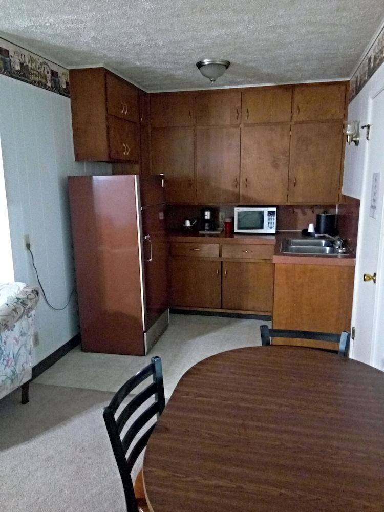 Willard Country Inn photo 6