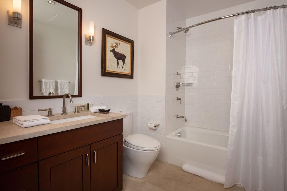 Solaris Residences photo 6