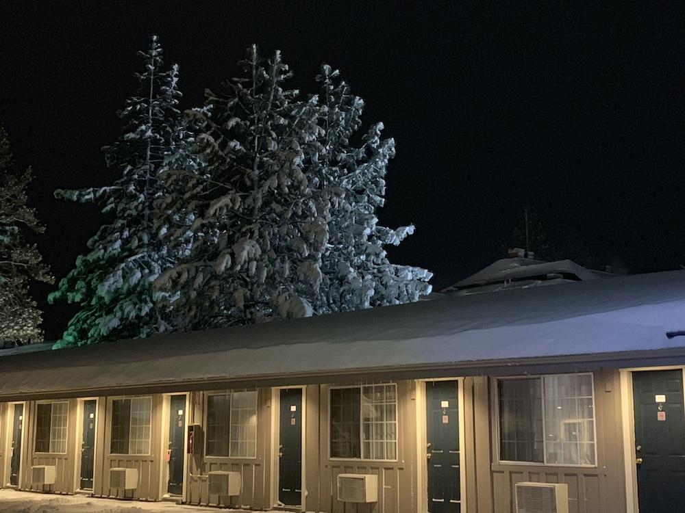 Blackjack Inn South Lake Tahoe photo 8