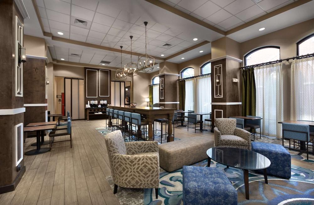 Hampton Inn Charlotte-Belmont at Montcross photo 40