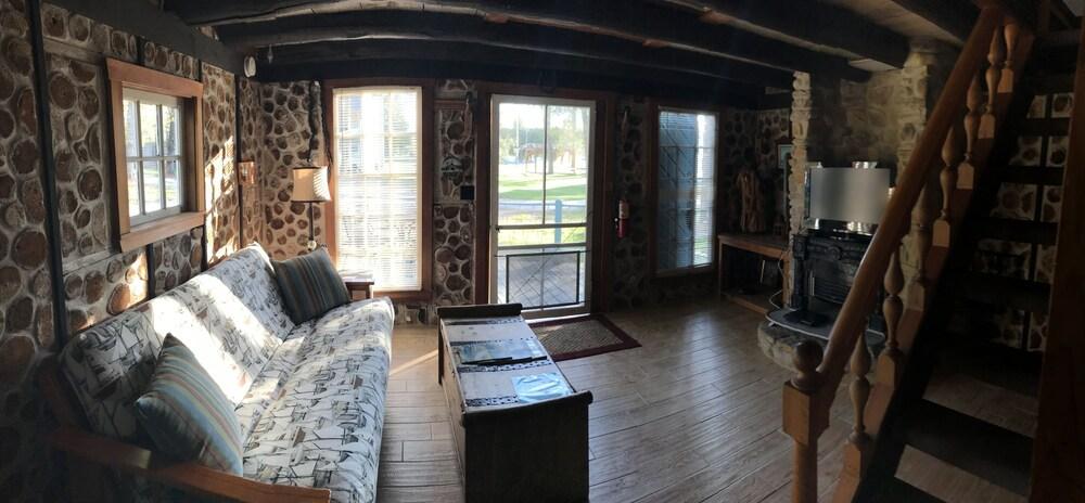 Harbor Light Inn photo 78
