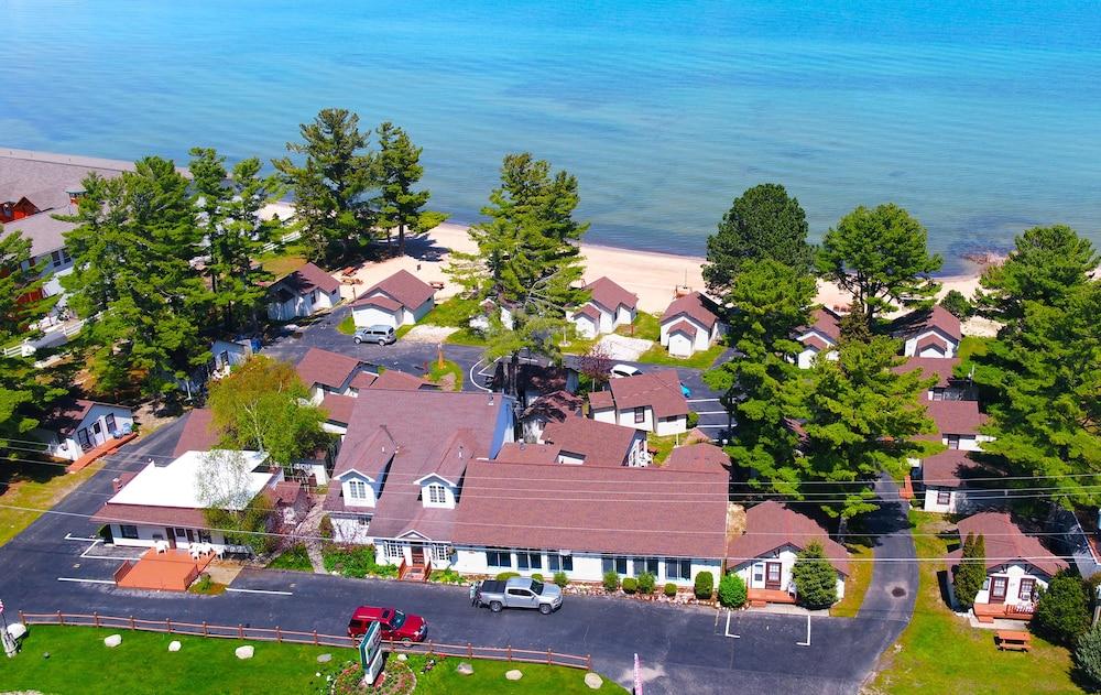 The Beach House photo 12