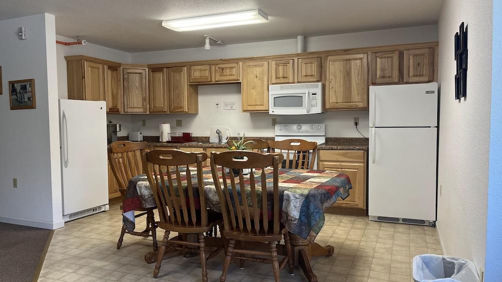 Denali Rainbow Village RV Park and Motel photo 71