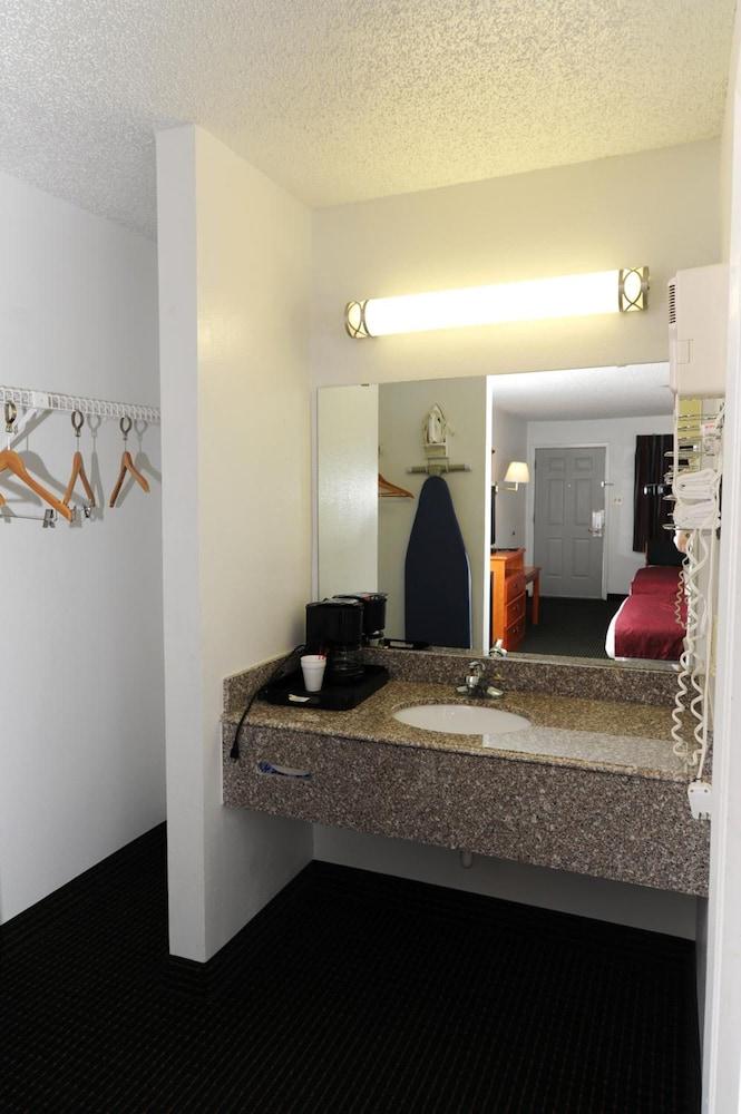 Sagamar Inn photo 22