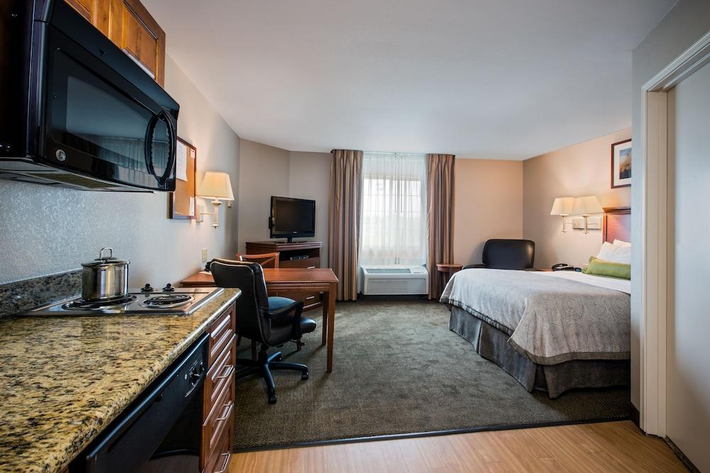 Candlewood Suites Perrysburg by IHG photo 11