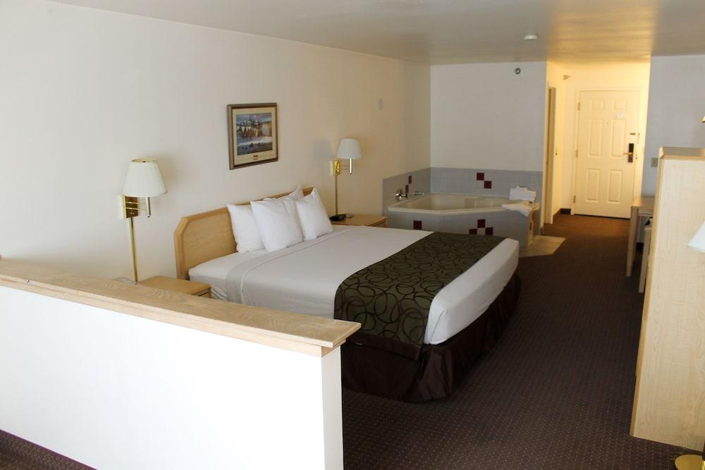 Inn at Lander, Travelodge by Wyndham photo 9