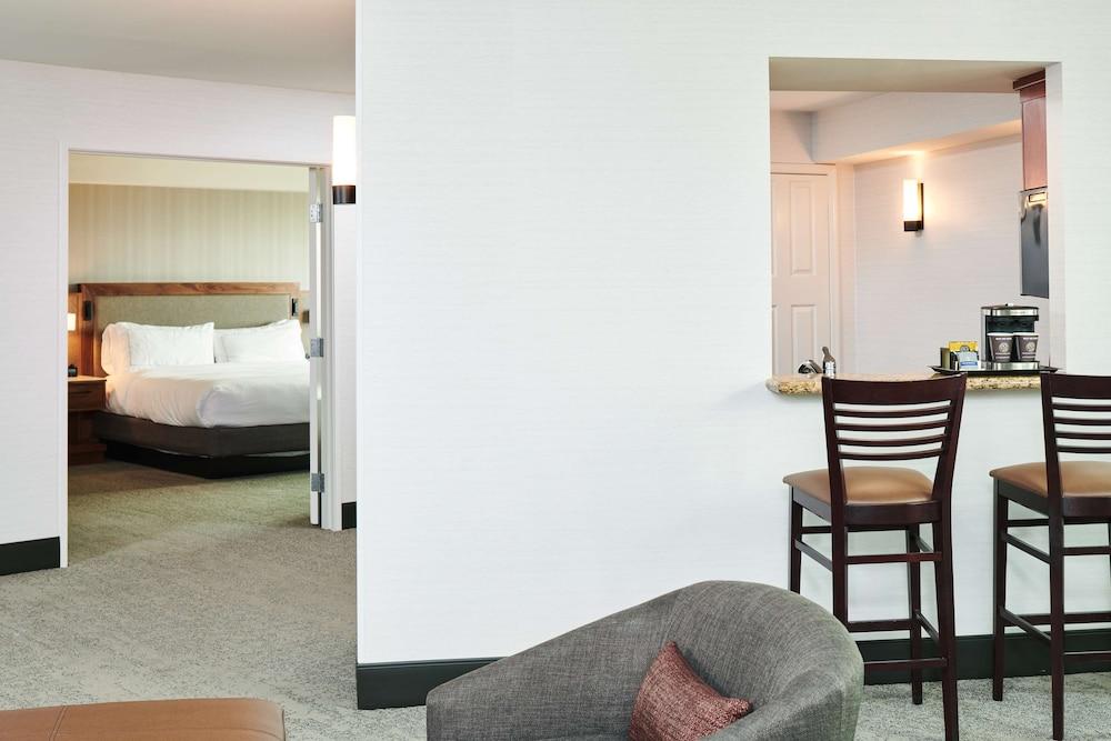 DoubleTree by Hilton Fullerton photo 29