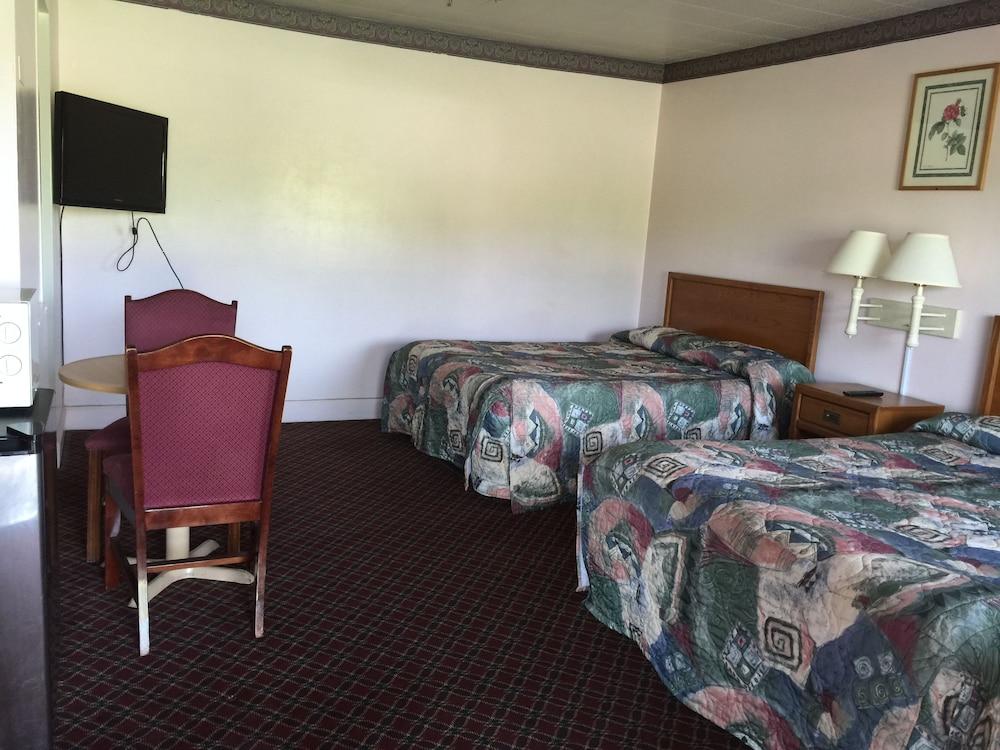 Mark Twain Motor Inn photo 2