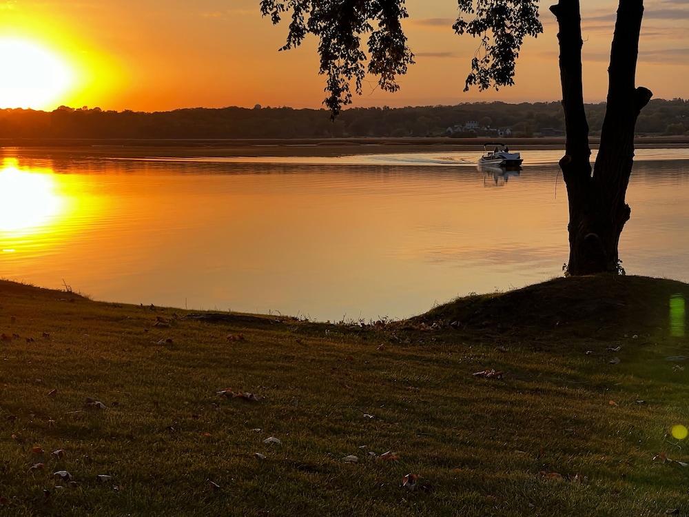 Sand Hill On The Lake photo 18
