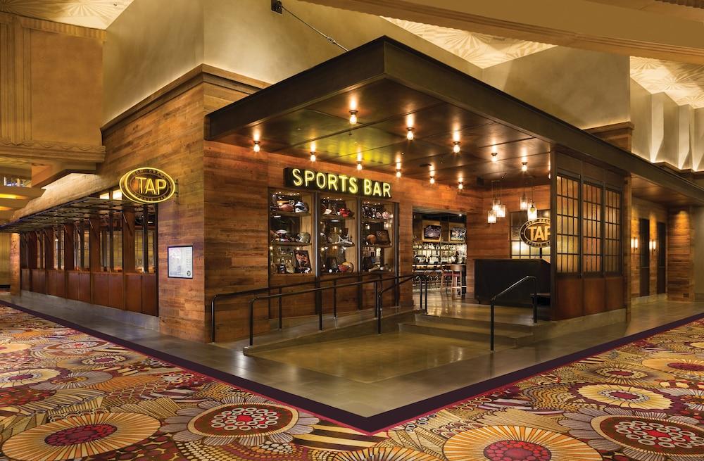 MGM Grand Hotel & Casino photo 82