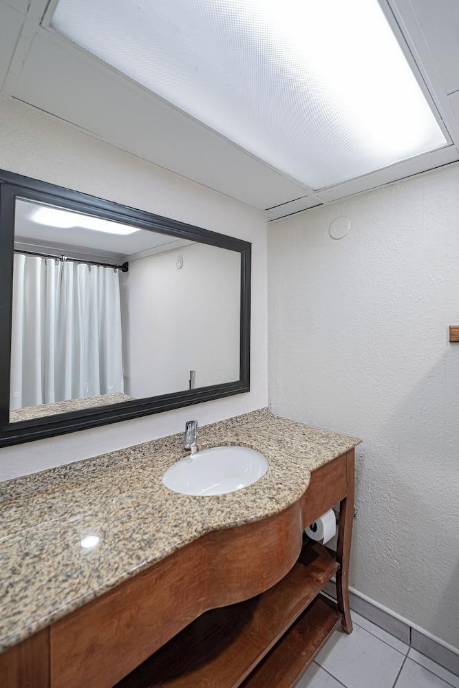 Motel 6 Pocatello, ID photo 34