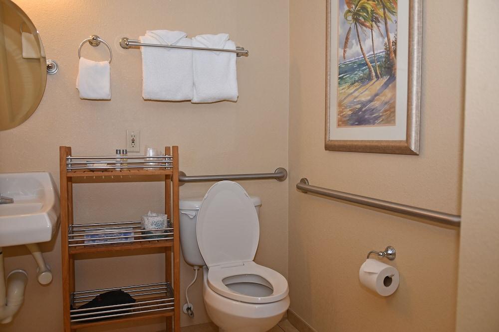 Nautilus Inn photo 27