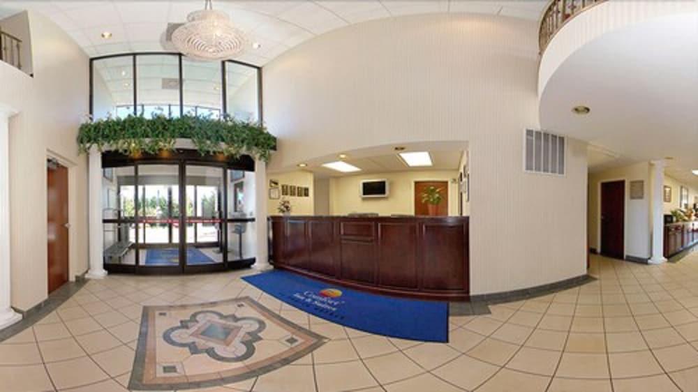 Comfort Inn & Suites Morganton South photo 5