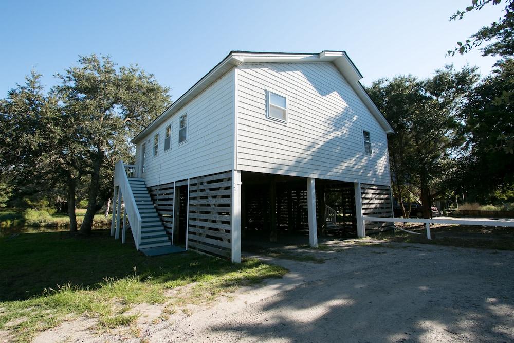 Outer Banks Motel - Village Accommodations photo 100
