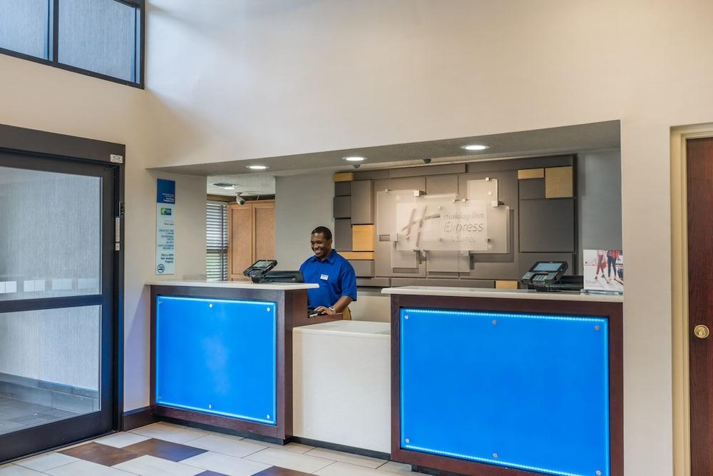 Holiday Inn Express Ft Payne by IHG photo 22