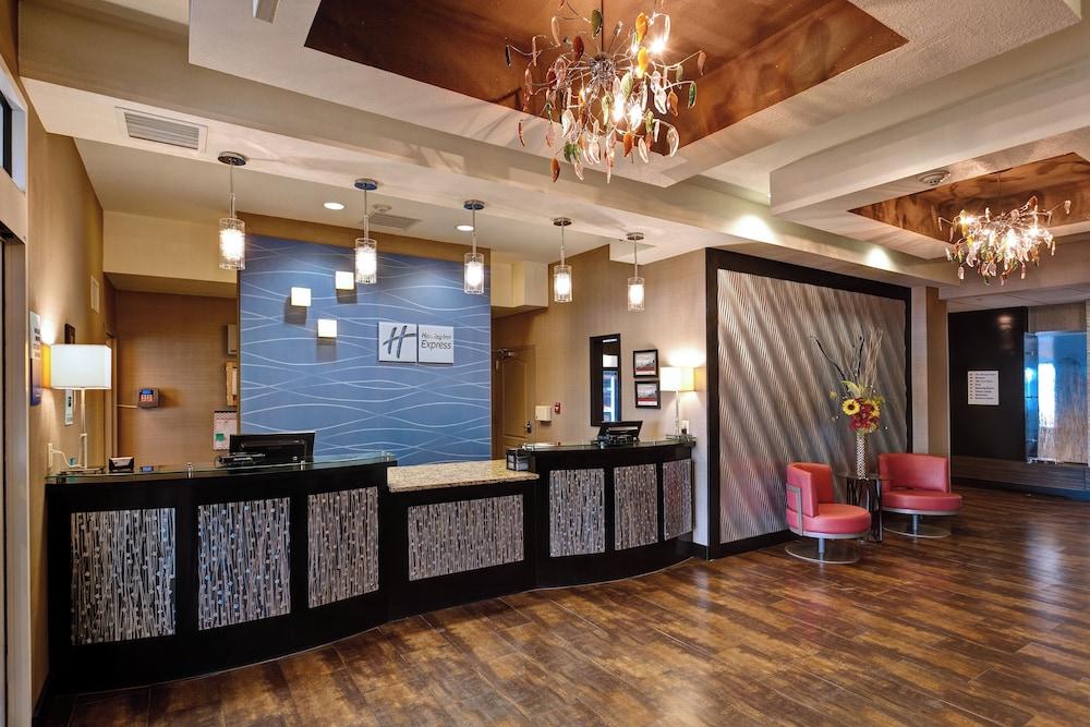 Holiday Inn Express & Suites Wichita Northwest by IHG photo 14