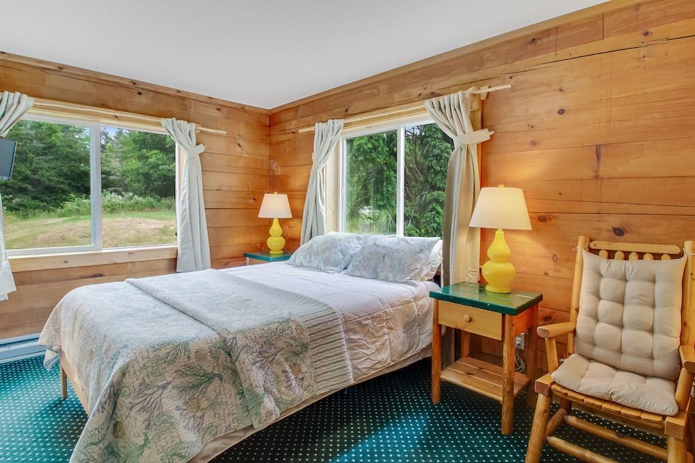 Deer Harbor Inn photo 98