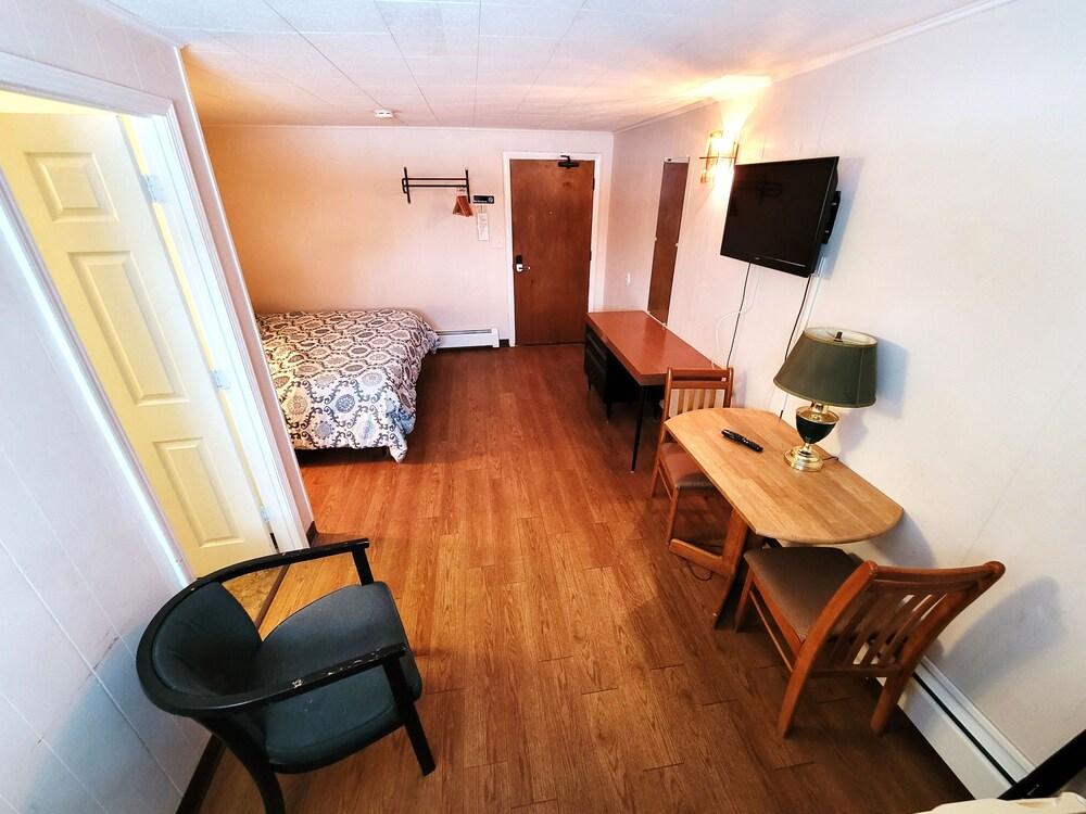 Norman Motel photo 31
