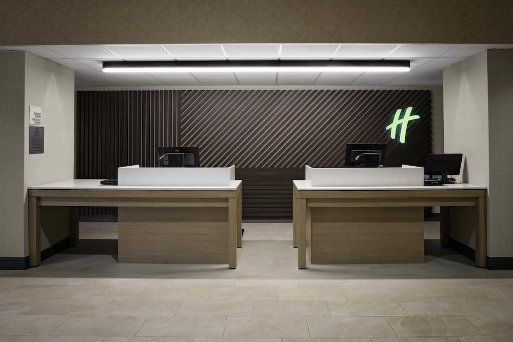 Holiday Inn Hotel & Suites Boston - Peabody by IHG photo 16