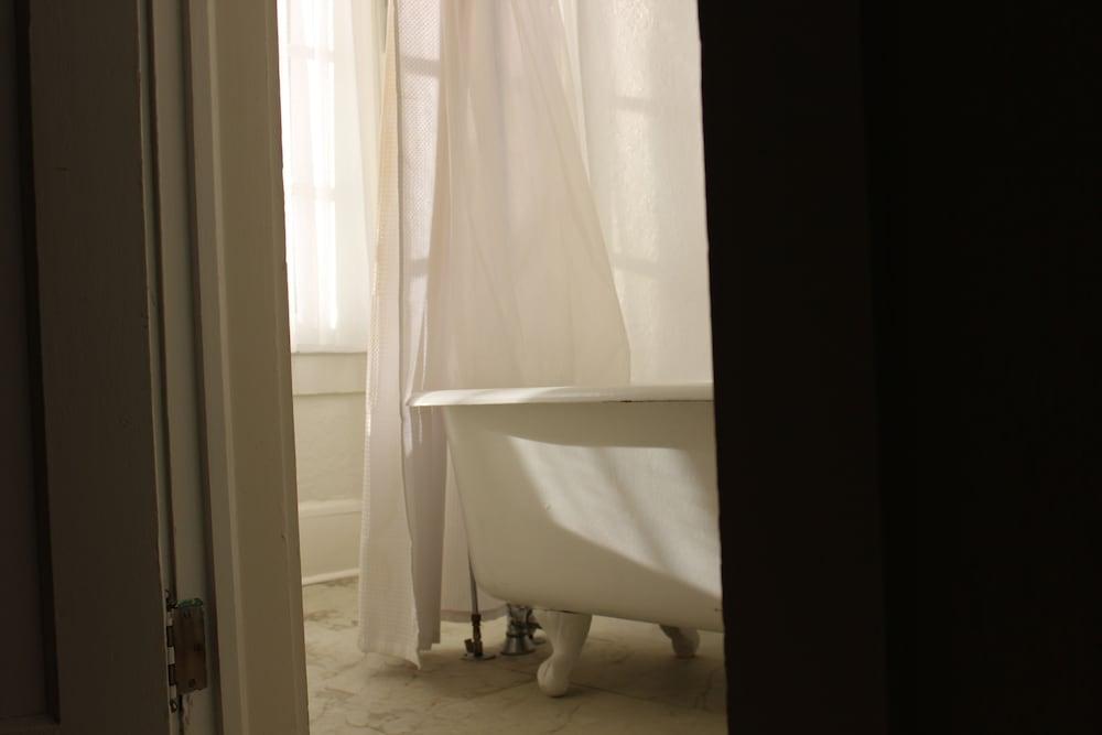 The DeLand Hotel photo 84