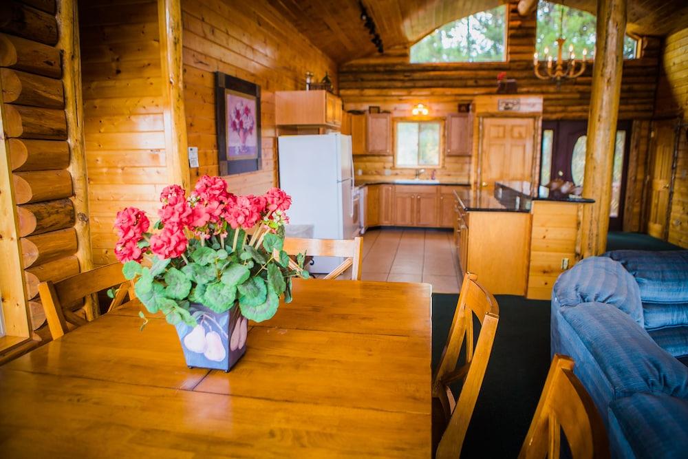 Anglers Lodge photo 34