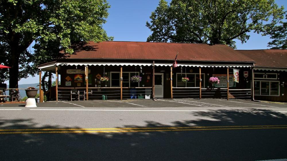 Alpine Inn photo 16