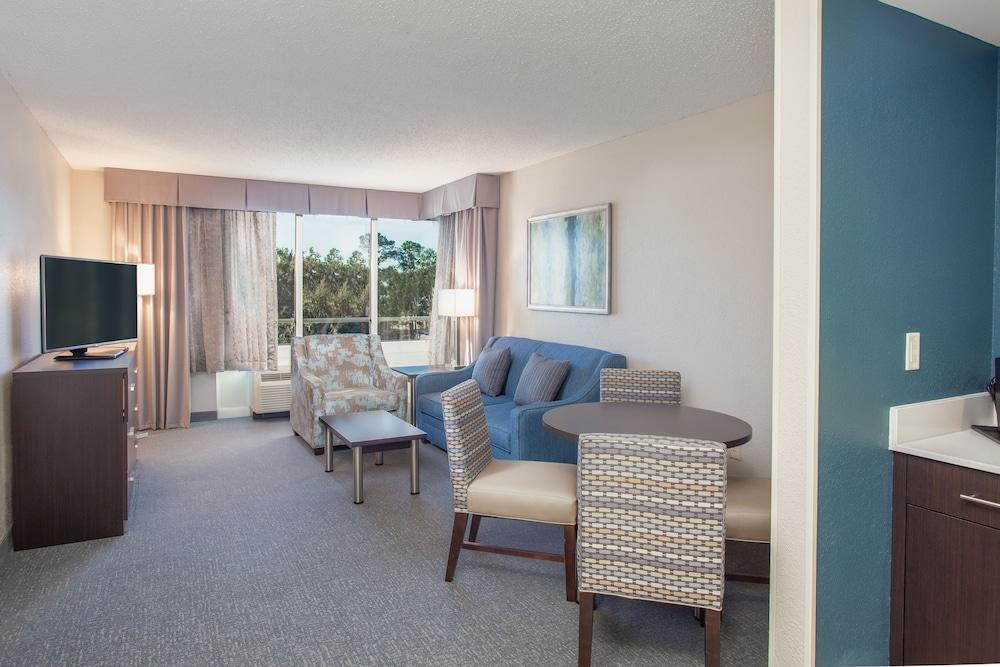 Holiday Inn Hotel & Suites Tallahassee Conference Ctr N by IHG photo 17