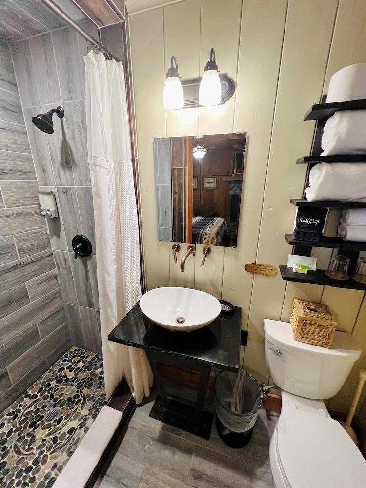 The Cottage Inn photo 32