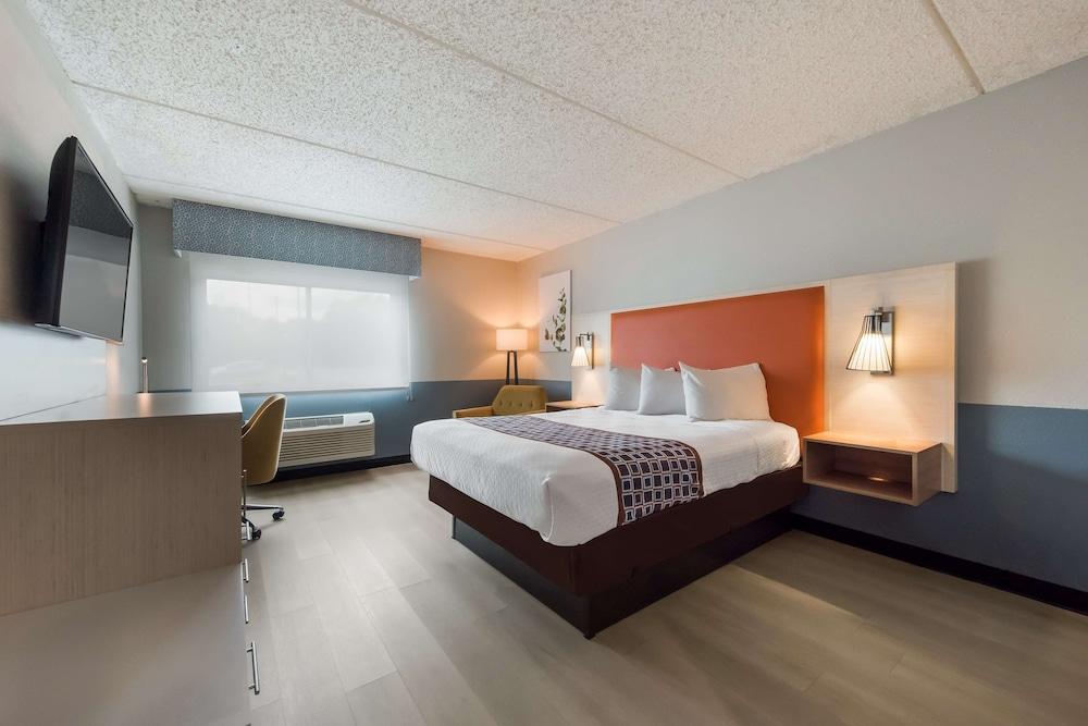 Baymont by Wyndham Westampton photo 13