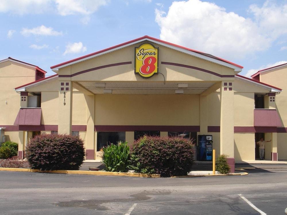Super 8 by Wyndham Chattanooga/East Ridge photo 29