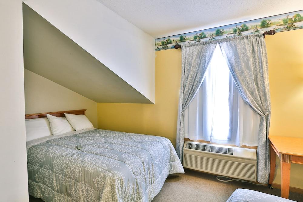 Amerivu Inn And Suites New Richmond photo 14
