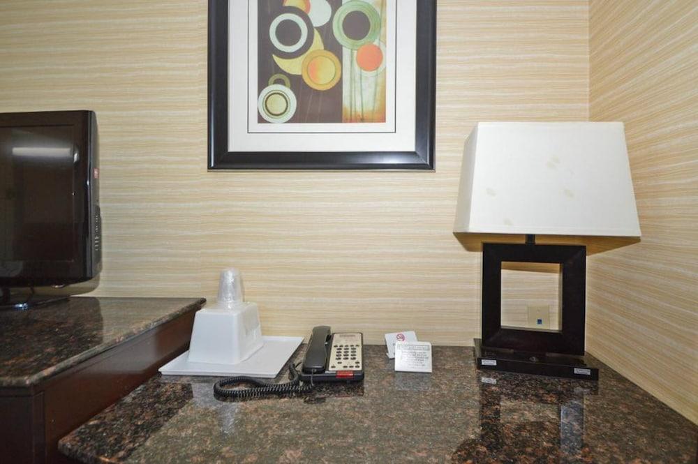 Corona Hotel photo 10