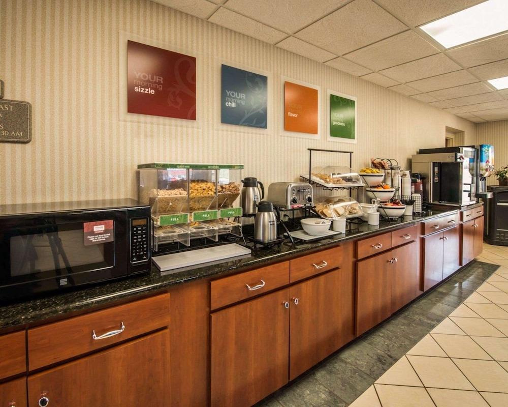 Comfort Inn & Suites Morganton South photo 36