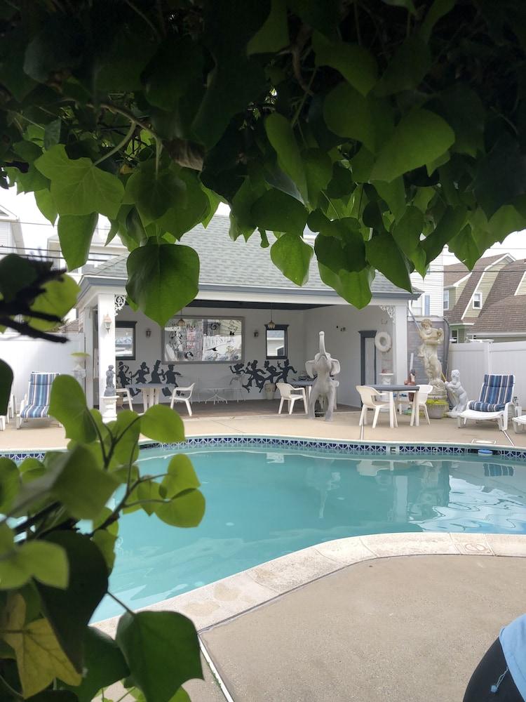 Ocean Manor Inn photo 4