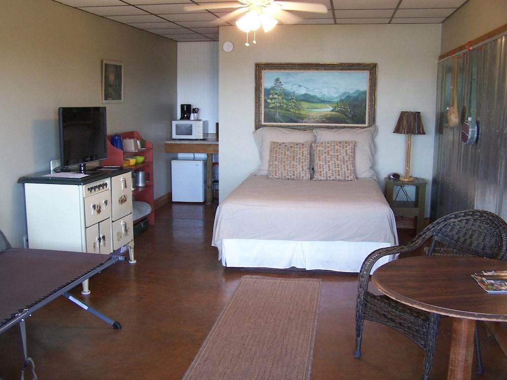 Pointe West Resort Motel photo 4