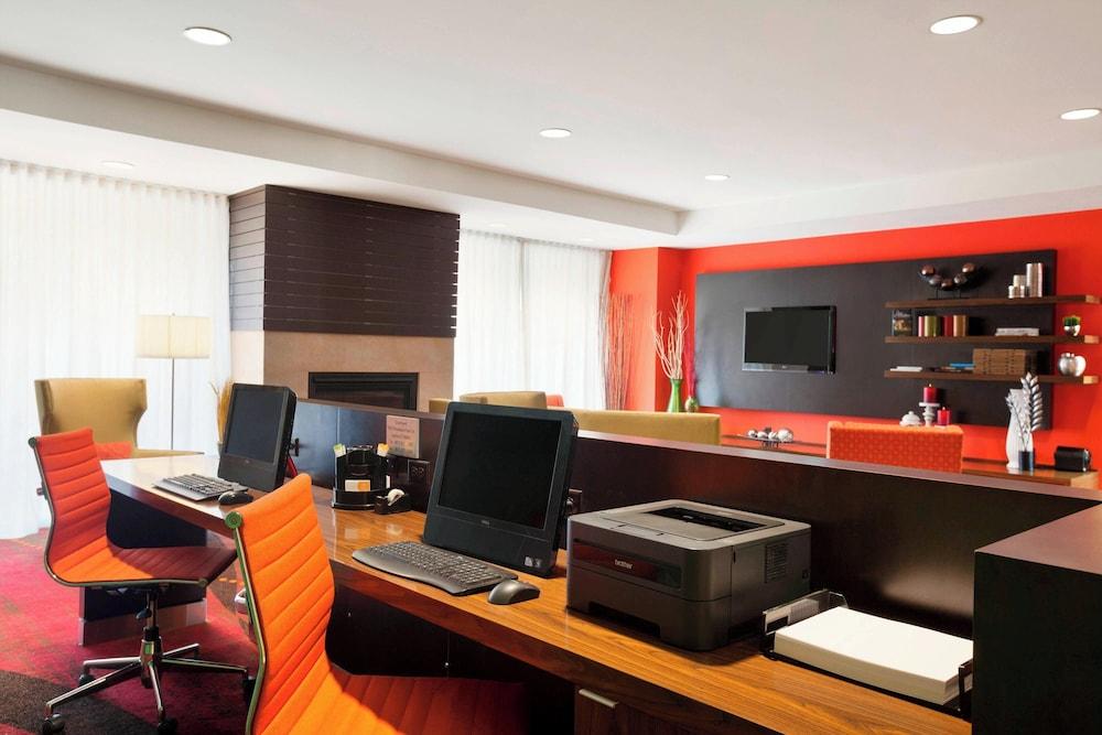 Courtyard by Marriott Layton photo 17