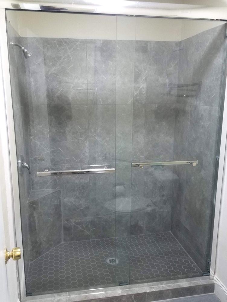 Sylvania Inn photo 26