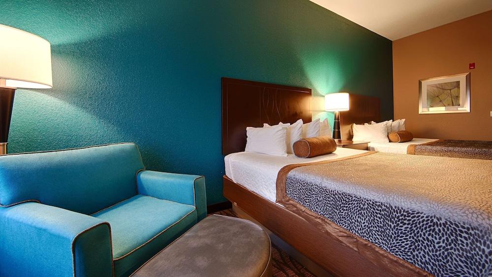 Best Western Plus Hiawatha Hotel photo 15