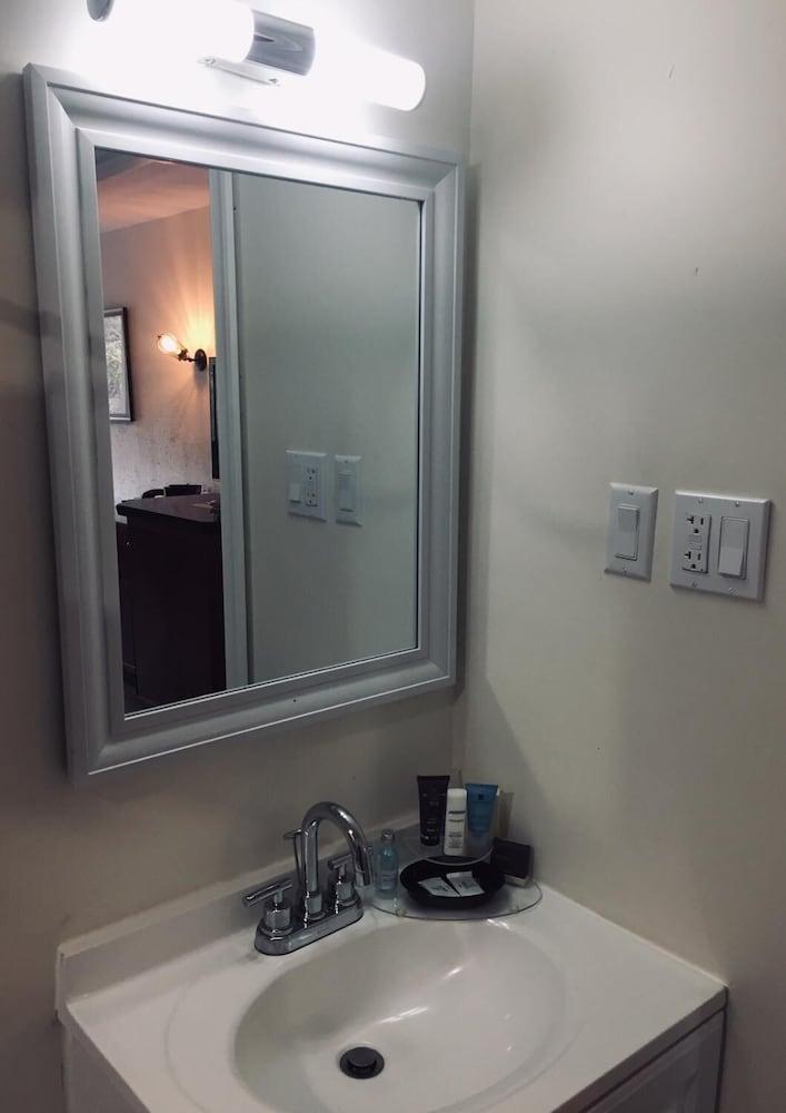 Penn Lodge Hotel & Suites photo 18