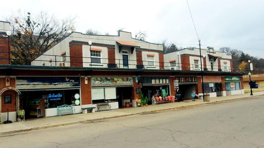 Historic Whiting Hotel Suites photo 15