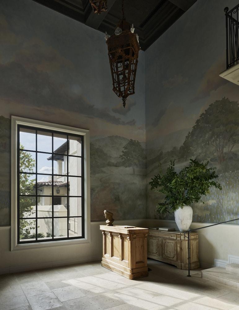 Commodore Perry Estate, Auberge Collection photo 67