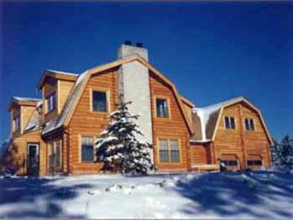 Black Forest Lodge photo 24