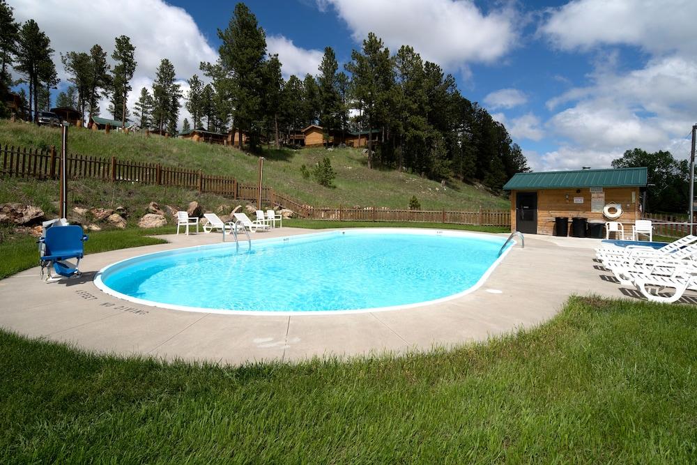 Rock Crest Lodge And Cabins photo 38