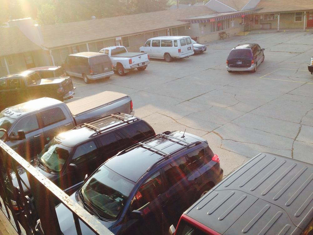 Jamestown Motel photo 30