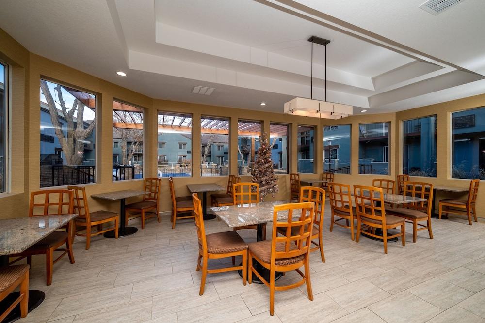 Endeavor Inn & Suites, Trademark Collection by Wyndham photo 48
