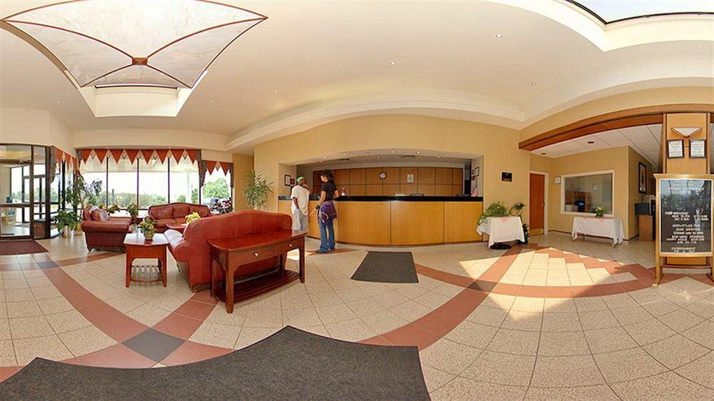 Newburgh Inn photo 15